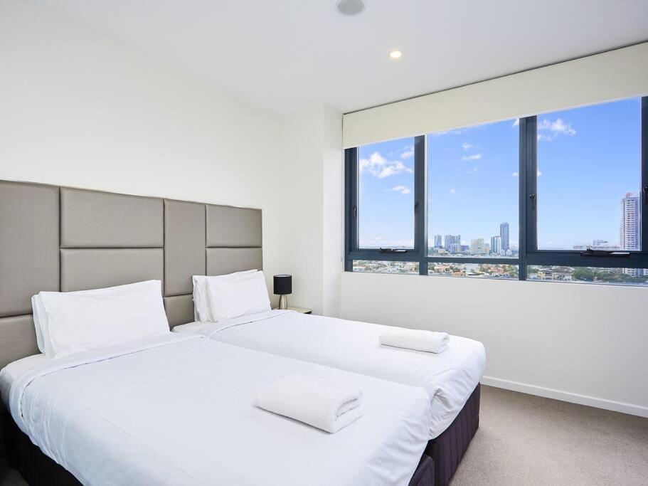 Private In Ruby-2 Bedroom 2 Bath * Gold Coast